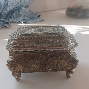 Vintage Himark Gold Ornate Casket Footed Jewelry Chest